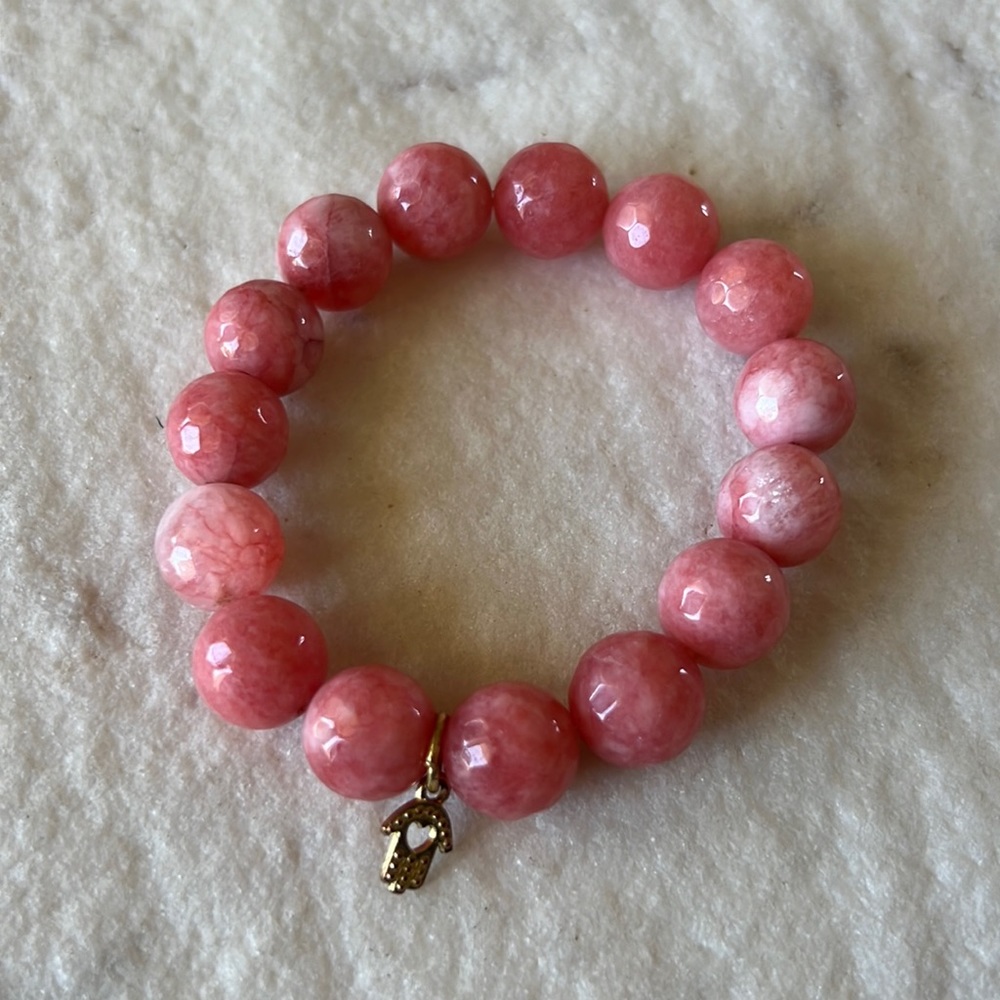 Beaded bracelet with Hamsa